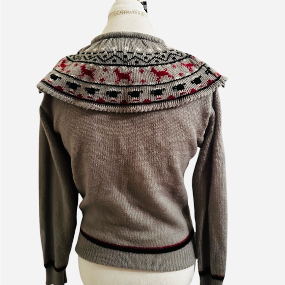 Adorable Vintage Dog Cardigan Size L - Picture 2 of 3